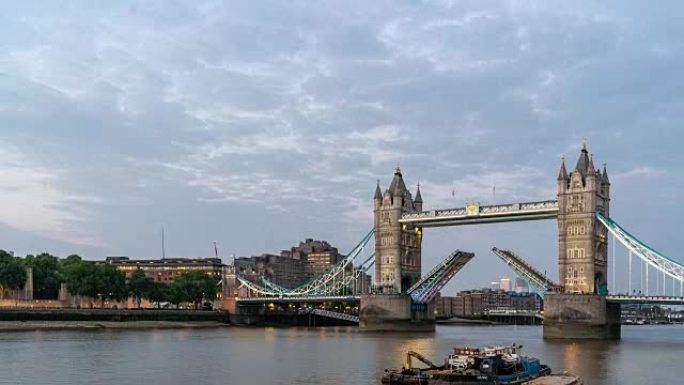 延时: 伦敦英国日落之夜塔桥的提升