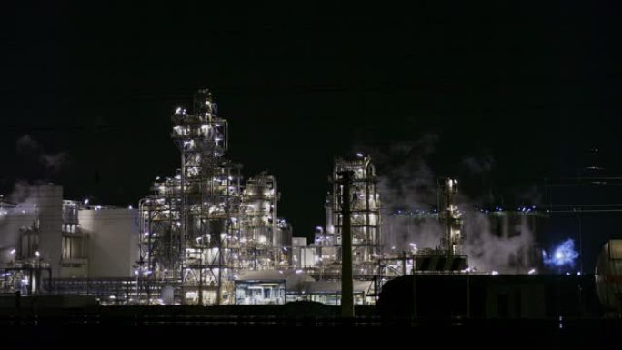 MS夜间照明炼油厂