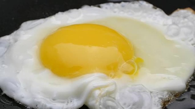 煎蛋。煎鸡蛋煎蛋特写煎蛋近景