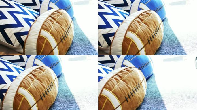 枕头作为足球形状