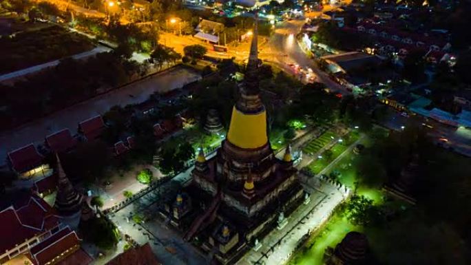 Wat yai chai mongkhon的鸟景夜景是泰国大城府的一座佛教寺庙