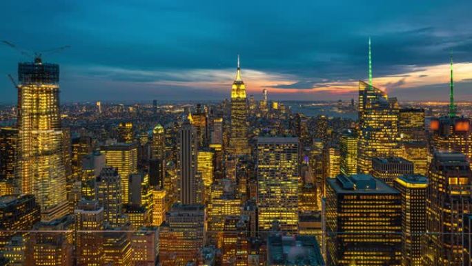 美国日落时间纽约城市景观的延时俯视图