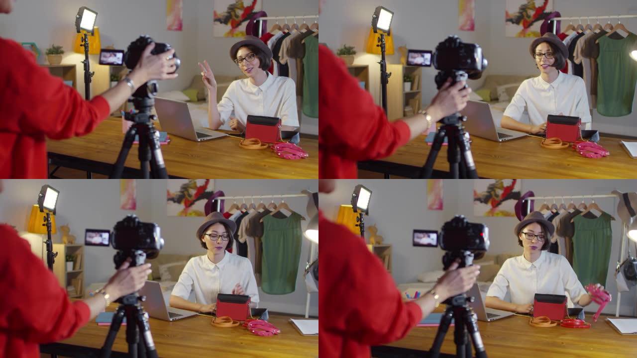 时尚视频博客与相机交谈