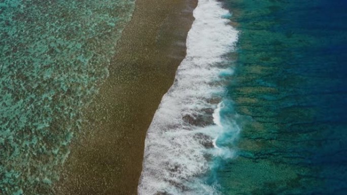 海礁景观鸟瞰图海水海浪沙滩