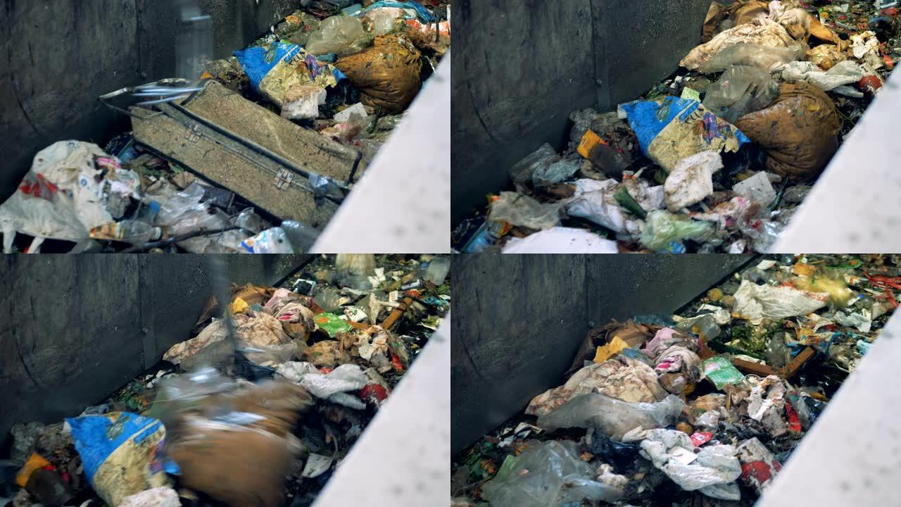 环境污染概念。部分垃圾正在从常见的垃圾流中清除。
