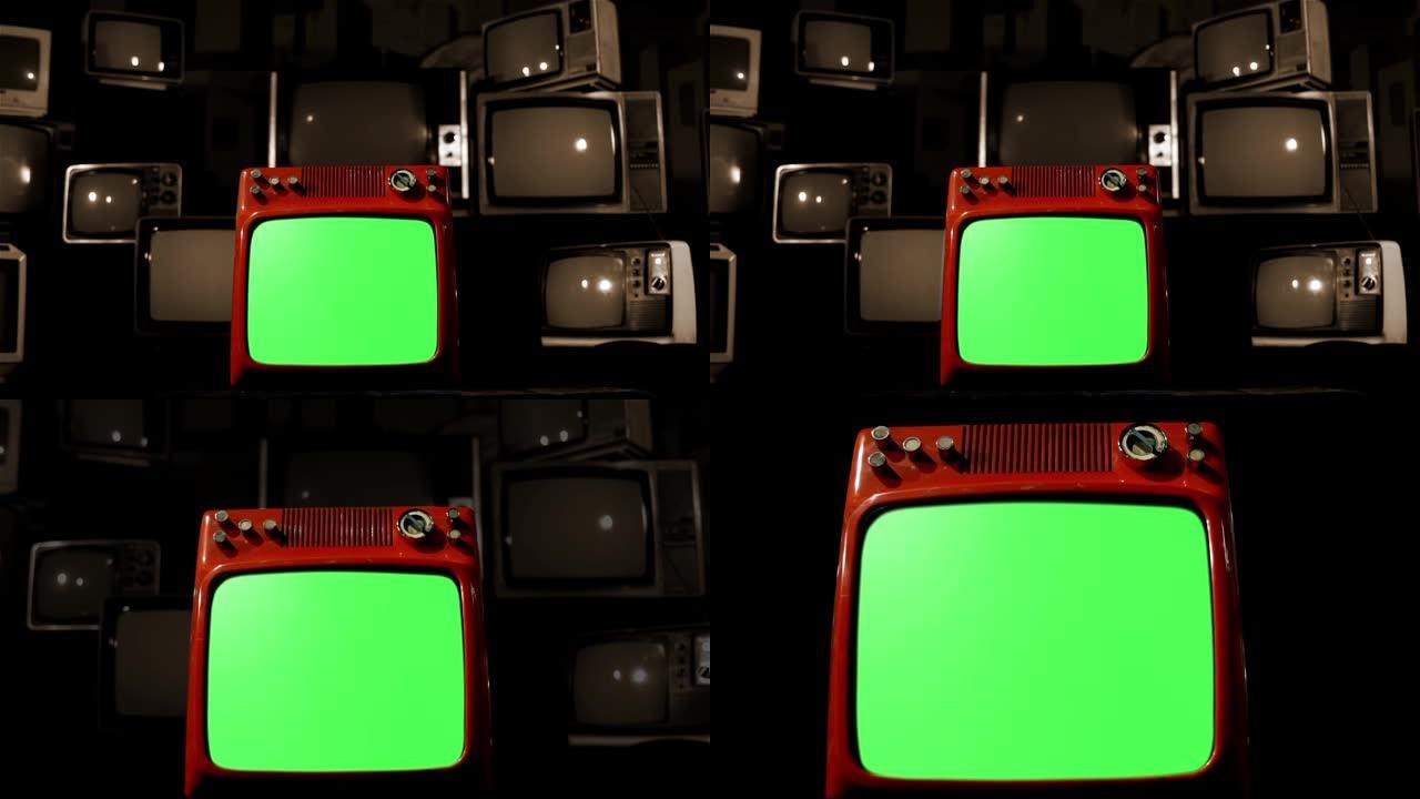旧红色电视绿屏，有许多电视。背景变黑了。棕褐色色调。