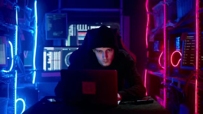 计算机犯罪概念计算机犯罪概念黑客外国人