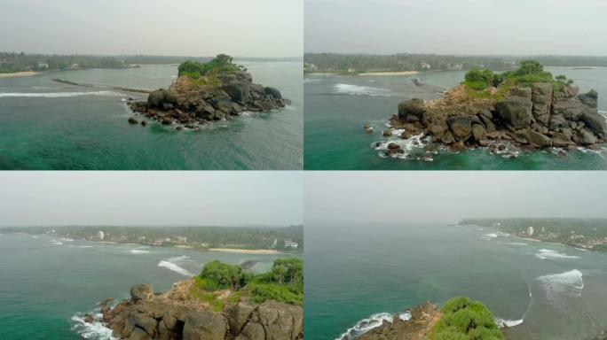 斯里兰卡海岸线外的WS崎rock岩石岛