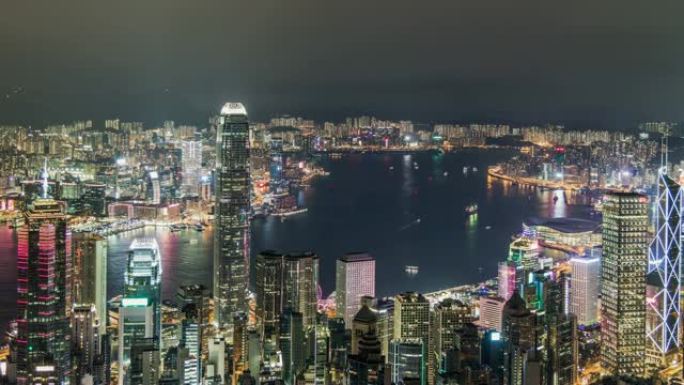 航拍香港市区及维多利亚港夜间瞰图