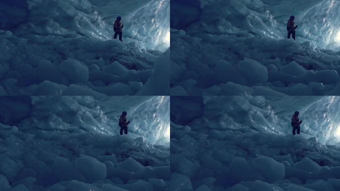 探索冰洞冰河探险冰雪世界探险