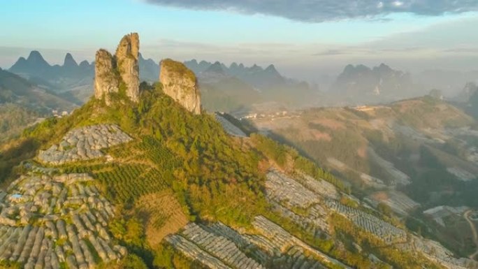 桂林鸟瞰图丘陵农田新农村风貌余晖下的村庄