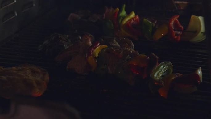 牛肉烧烤美食制作过程实拍视频