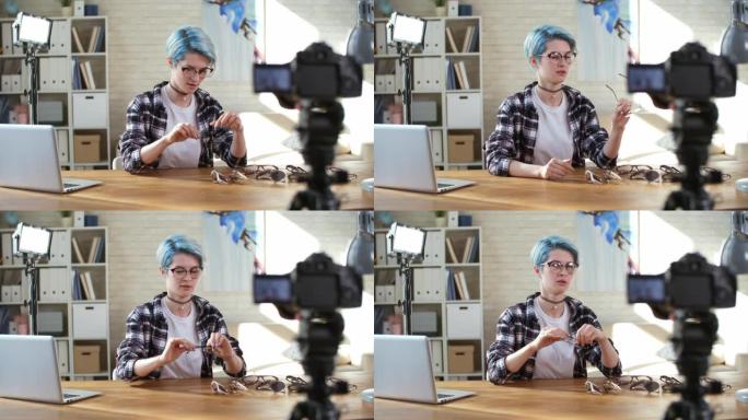 视频博客作者对眼镜进行评论