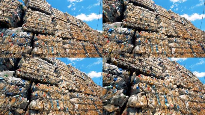 大量堆放有塑料的垃圾桶，可以进一步回收。