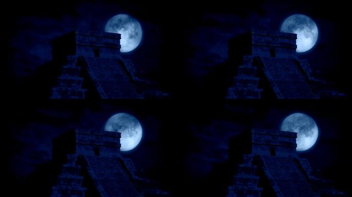 阿兹特克神庙后面的满月