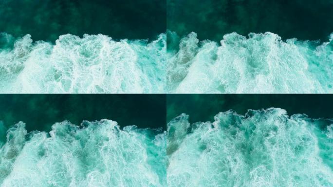 抽象海浪撞击的俯视图创造了独特的图案