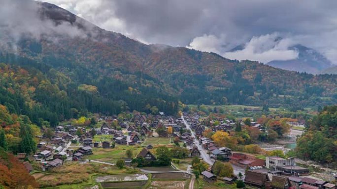 日本岐阜市秋时节白川子村4k延时。