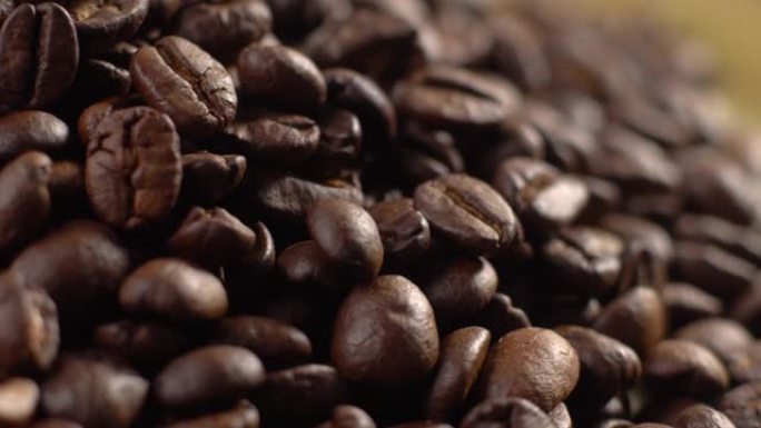 咖啡豆堆旋转咖啡豆