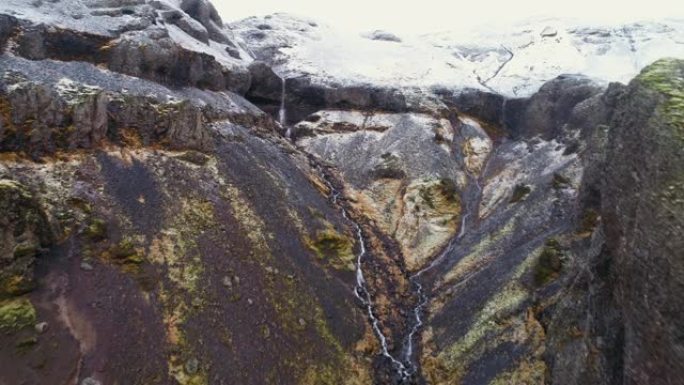 冰岛崎mountain的岩石女士