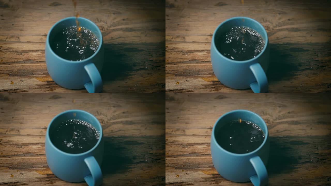 Preparing coffee,Pouring in cup