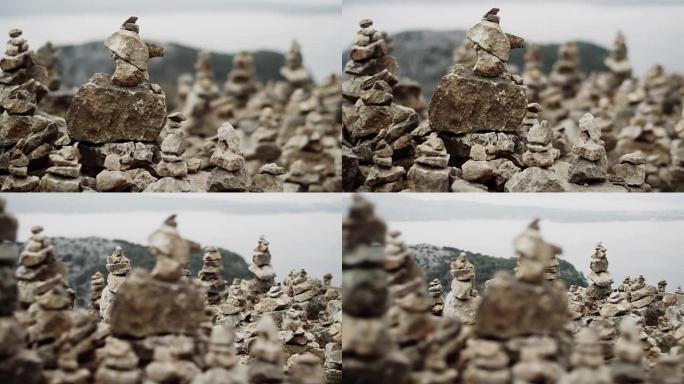 岩石海岸线上的神秘石塔
