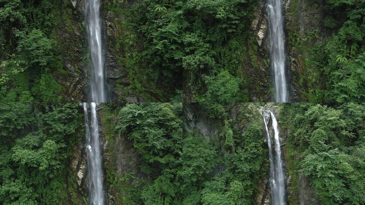 山上的瀑布特写瀑布山泉水空山水原始森