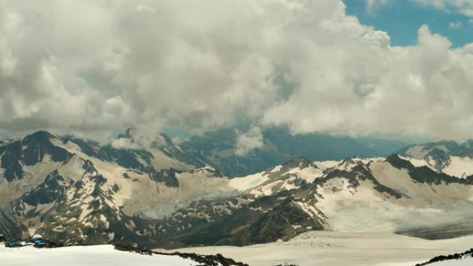 高加索山区。东乌兹山奥伦巴士斯冰川。时间lapse