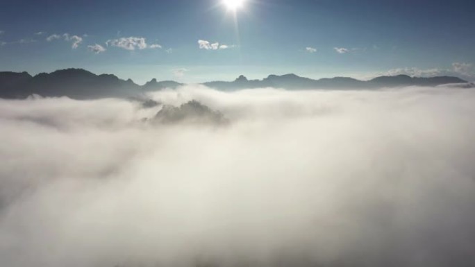 云上飞翔平流雾平流云大雾云雾