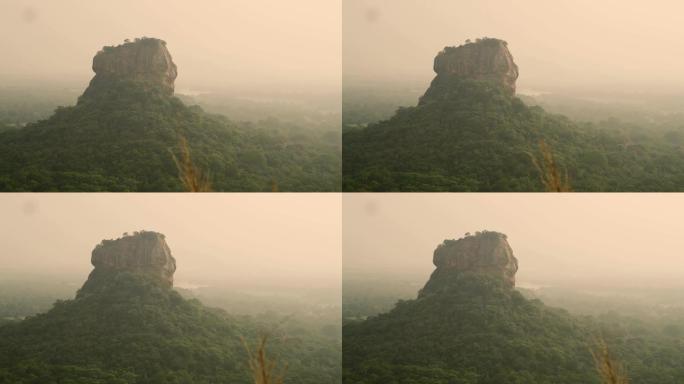 斯里兰卡高耸的WS岩层