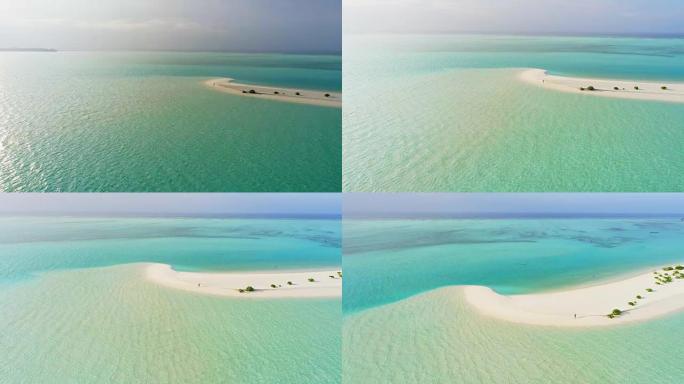 WS风景鸟瞰图田园诗般的热带海滩和海景，马尔代夫