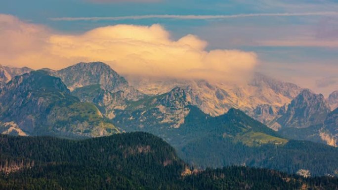 特里格拉夫山上的T/L云景