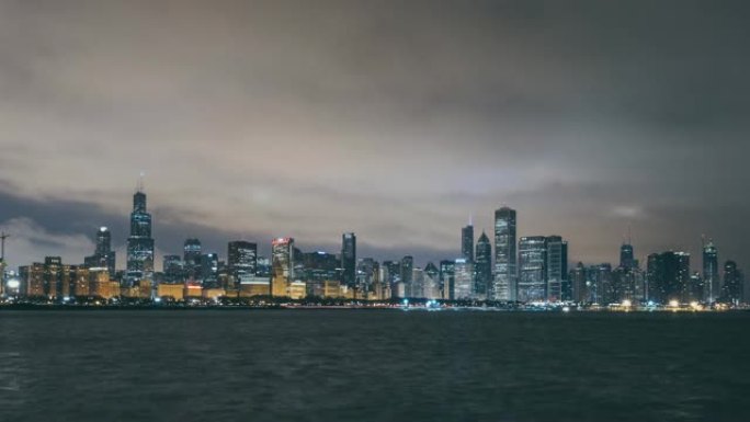 黎明时芝加哥的T/L WS PAN空中全景