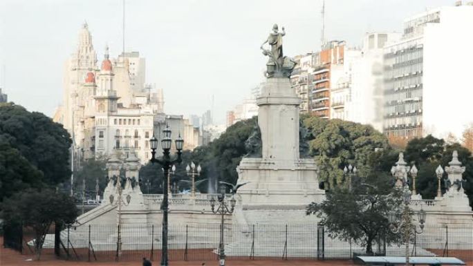 布宜诺斯艾利斯 (阿根廷) 的国会广场。