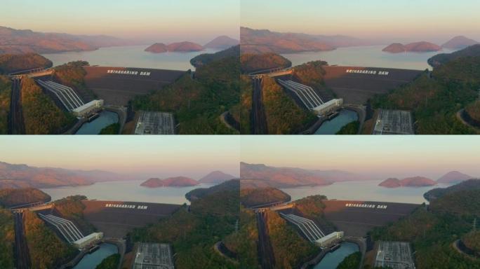 泰国水力发电大坝的鸟瞰图，发电大坝，泰国西部山谷的大型电力大坝。泰国北碧府日出时的Srinagari