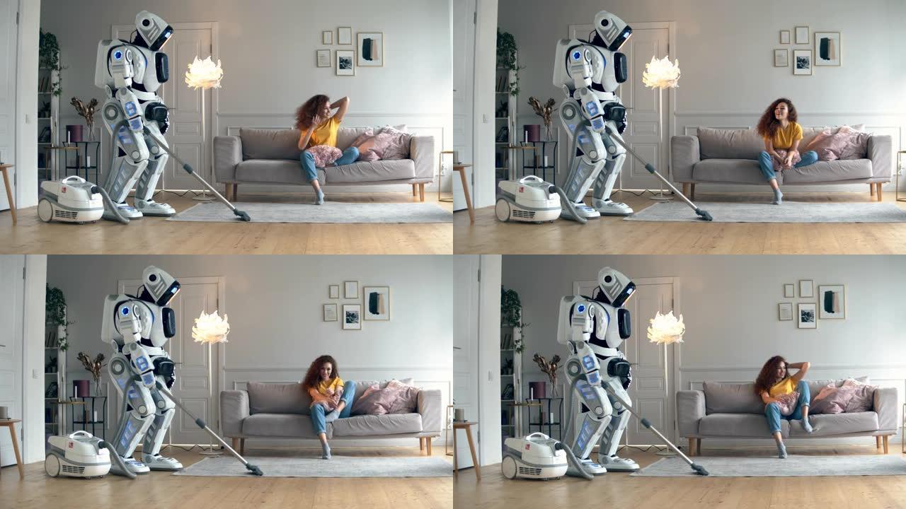 年轻女子正在看着一个机器人在房间里徘徊