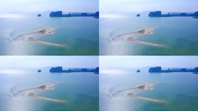 泰国南部Trang省海中的小海滩