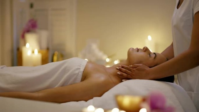 努力工作，但更加放松