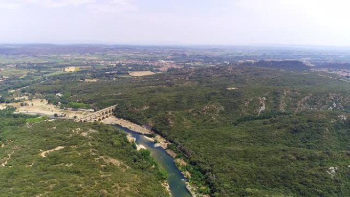 空中罗马渡槽桥The Pont du Gard