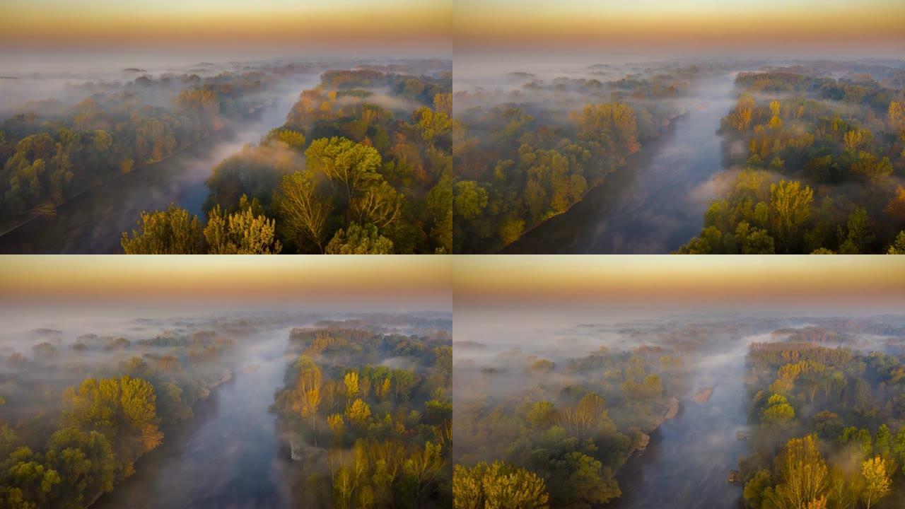 晨雾中的H/L穆尔河