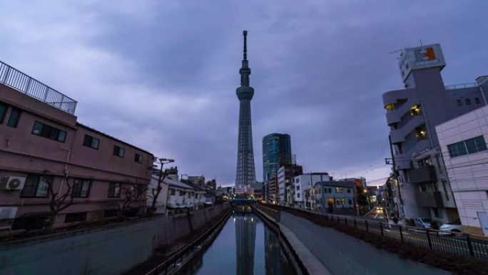 延时: 东京天空树alond canal日本日落