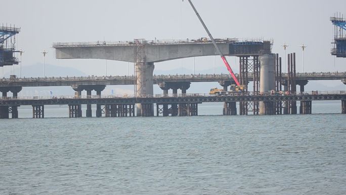 建设中的广西防城港至东兴的西湾跨海大桥