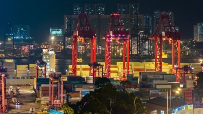 4k时间流逝: 在香港装载货物。货物集装箱