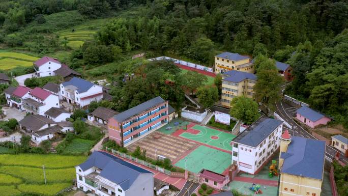 农村学校