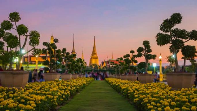 4k，泰国曼谷市曼谷Wat Phra Kaeo或翡翠佛寺的延时地标
