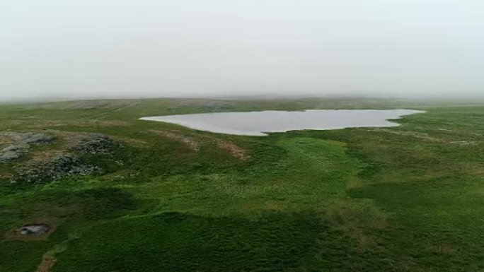 苔原山空中景观俯拍山河湖水平静