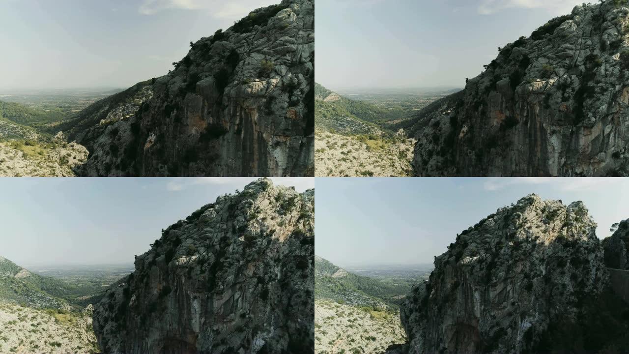 马略卡山脊。高山大山山崖悬崖悬崖峭壁