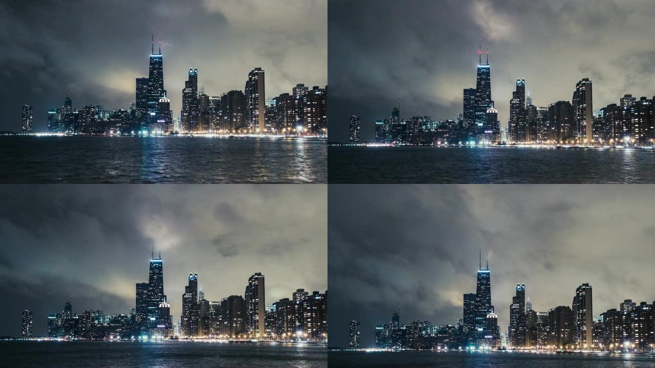 晚上雾中的芝加哥夜景