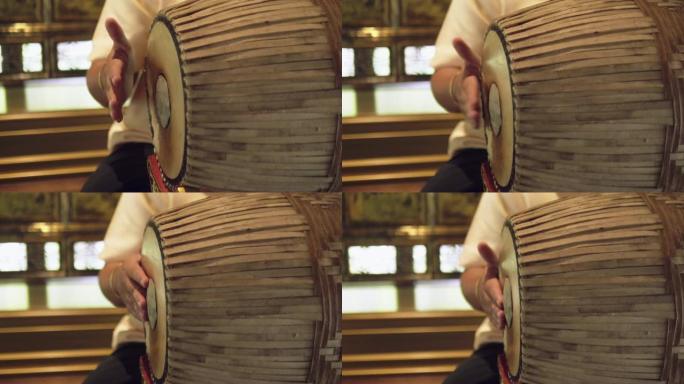 关闭泰国音乐家玩蒲莽