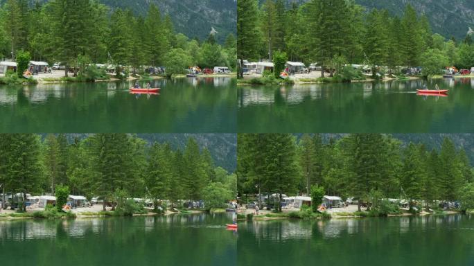 斯洛文尼亚Bohinj湖。汽车在山里的湖岸露营。Bohinj位于朱利安阿尔卑斯山的Triglav国家