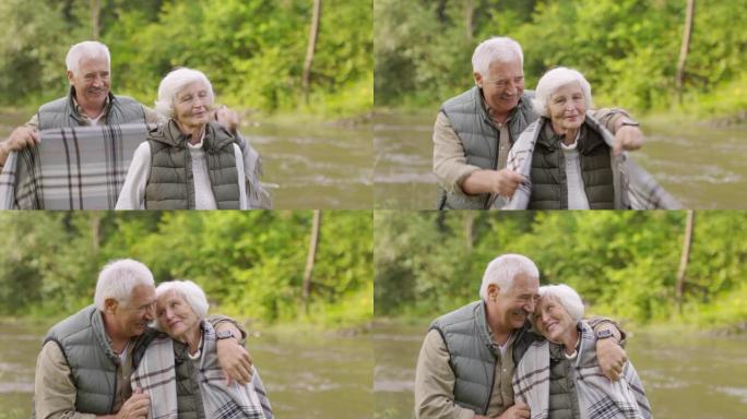 有爱心的老年人和享受大自然的老年妇女
